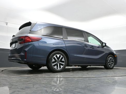 Used 2025 Honda Odyssey EX-L image 34