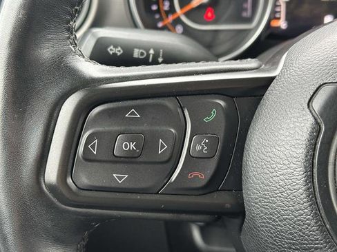 Used 2022 Jeep Gladiator Sport image 15