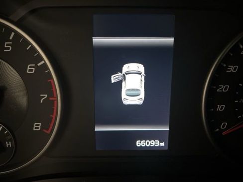 Used 2022 Kia Stinger GT-Line image 31