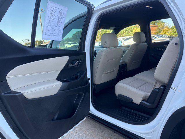 Used 2022 Chevrolet Traverse LS w/ Midnight/Sport Edition FWD image 23