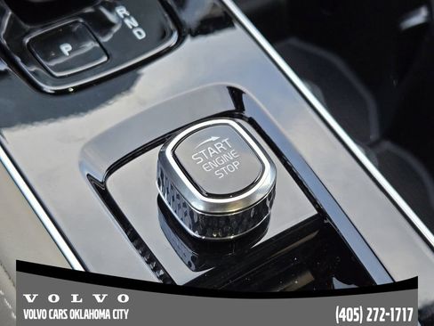 New 2026 Volvo XC90 B6 Plus w/ Protection Package Premier image 19