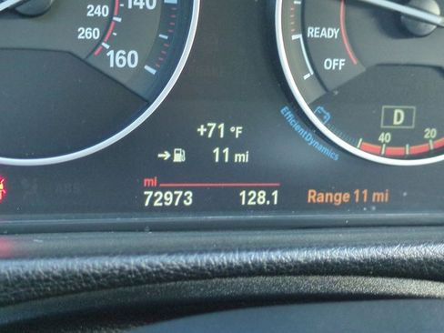 Used 2018 BMW 330i Sedan RWD image 11