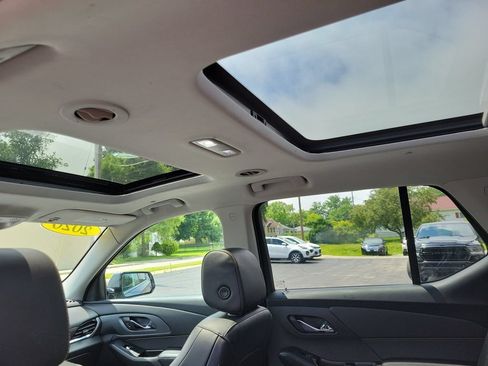 Used 2020 Chevrolet Traverse Premier w/ LPO, Floor Liner Package FWD image 18