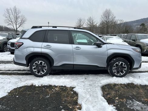 Certified 2026 Subaru Forester Premium AWD/4WD image 9