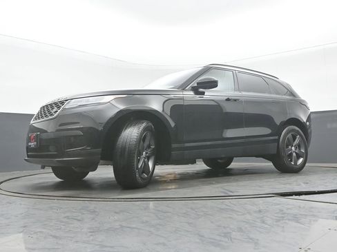 Used 2019 Land Rover Range Rover Velar S AWD/4WD image 30