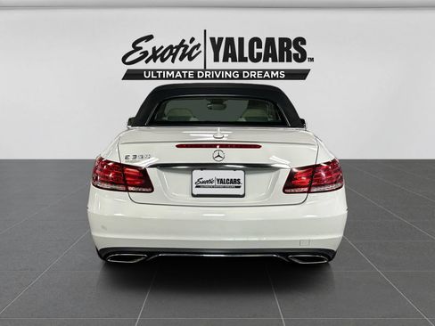 Used 2014 Mercedes-Benz E 350 Cabriolet w/ Premium 1 Package image 4