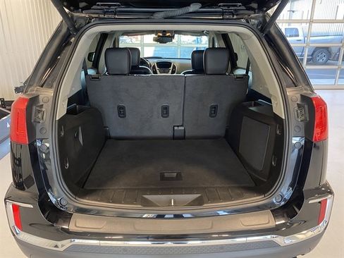 Used 2017 GMC Terrain SLT w/ Open Road Package image 16