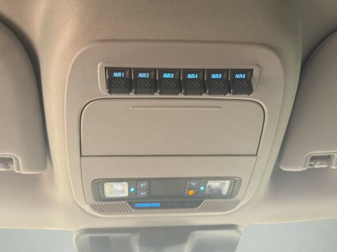 Used 2023 Ford F250 XL AWD/4WD image 21