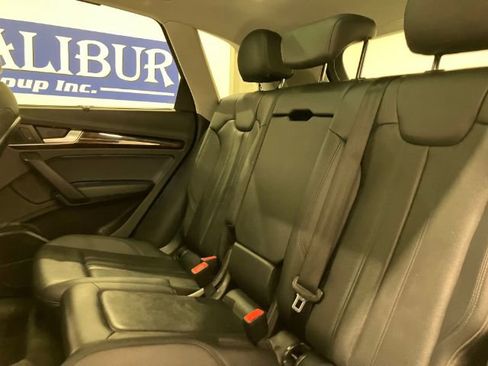 Used 2018 Audi Q5 2.0T Premium Plus w/ Premium Plus Package AWD/4WD image 35