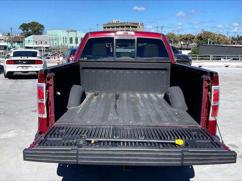 Used 2014 Ford F150 XLT w/ Equipment Group 302A Luxury AWD/4WD image 18