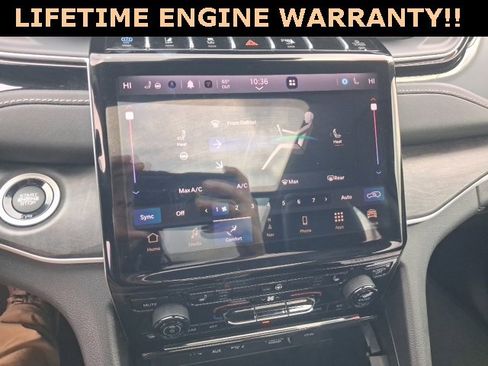 Used 2024 Jeep Grand Cherokee Limited 4xe image 6