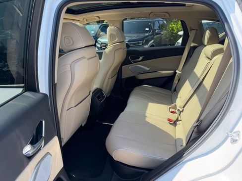 Used 2024 Acura RDX SH-AWD w/ Advance Package image 14