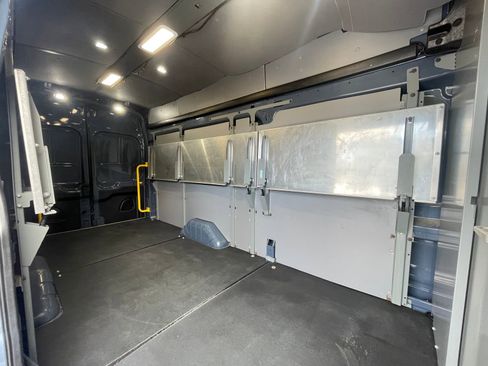 Used 2021 Ford Transit 250 148 High Roof Extended w/ Parcel Delivery Package image 7