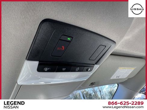 Used 2025 Nissan Sentra SV image 30