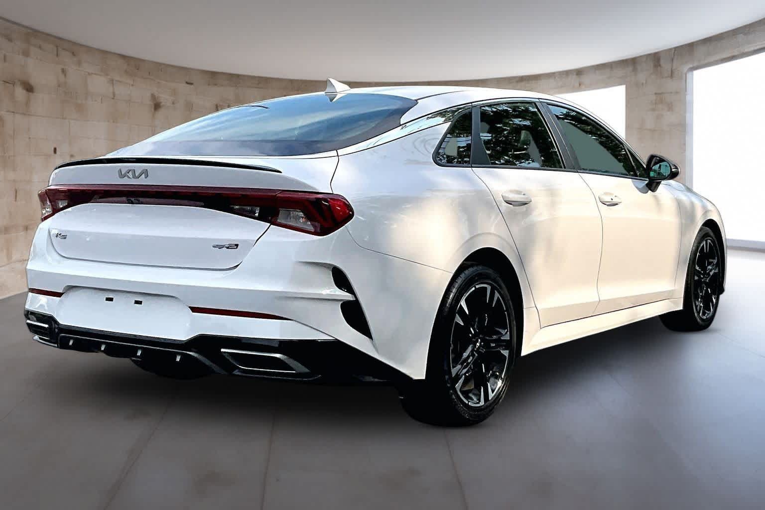 Used 2022 Kia K5 GT-Line FWD image 5
