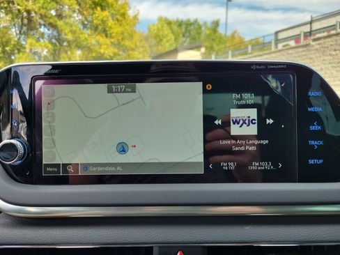 Used 2023 Hyundai Sonata SEL Plus w/ Cargo Package image 17