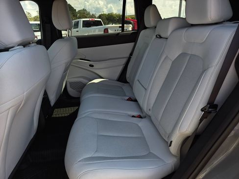 New 2026 Jeep Cherokee Laredo AWD/4WD image 16