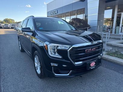 Used 2023 GMC Terrain SLE w/ Driver Convenience Package