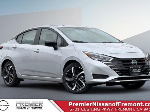 New 2025 Nissan Versa SR w/ Trunk Package image 1