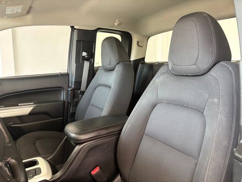 Used 2022 Chevrolet Colorado LT w/ Fleet Safety Package RWD image 26