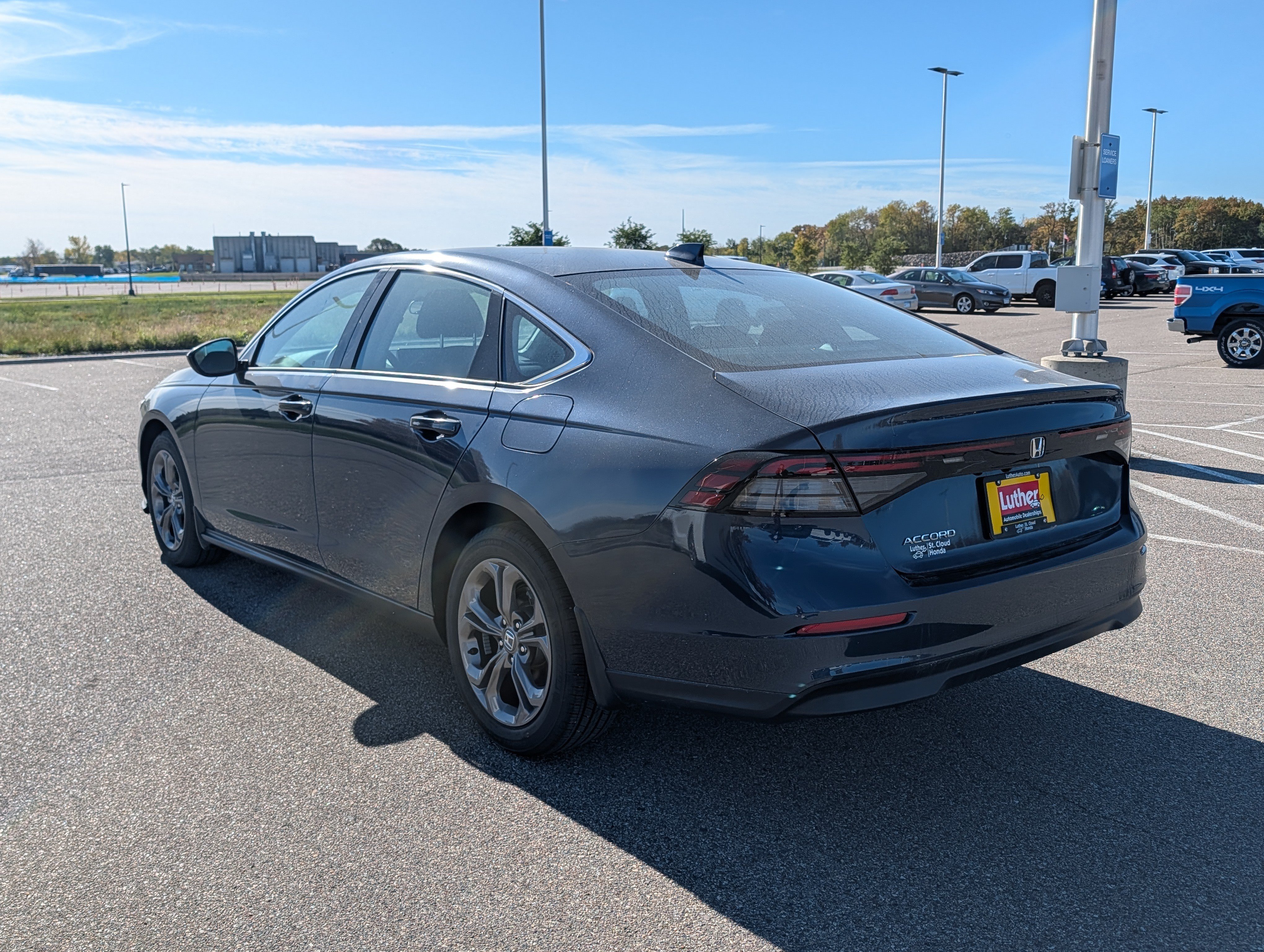 Used 2024 Honda Accord EX image 3