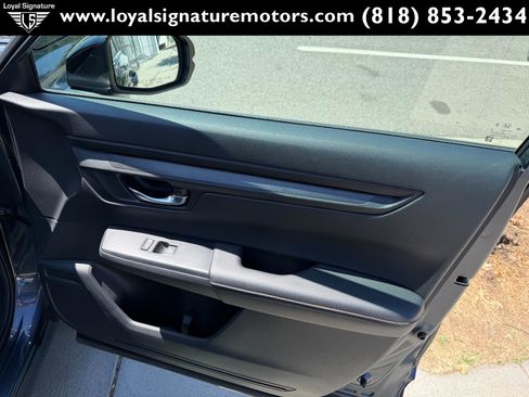 Used 2025 Honda CR-V Sport image 34