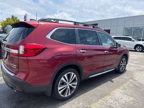 Used 2019 Subaru Ascent Touring w/ Popular Package #2 AWD/4WD image 3