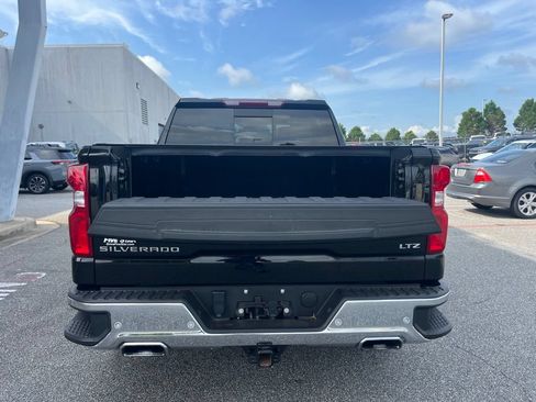 Used 2024 Chevrolet Silverado 1500 LTZ AWD/4WD image 28