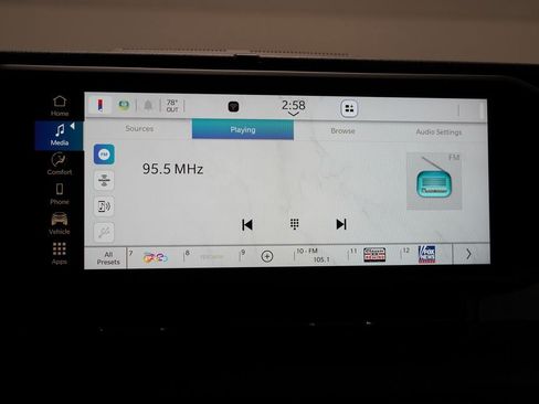 Used 2025 Jeep Wrangler Unlimited Sport AWD/4WD image 16