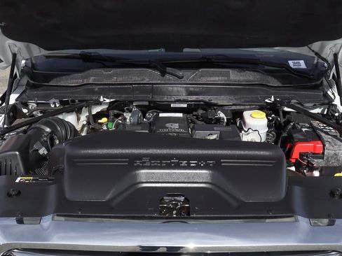 Used 2020 RAM 2500 Laramie image 11