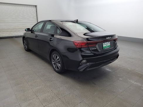 Used 2023 Kia Forte LXS image 5