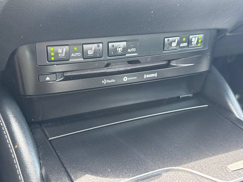 Used 2020 Lexus ES 350 w/ Premium Package FWD image 26
