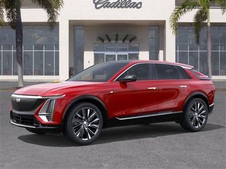 New 2025 Cadillac Lyriq Luxury video 2