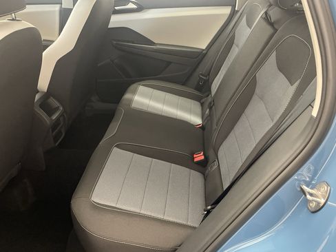 New 2025 Volkswagen Taos S image 28