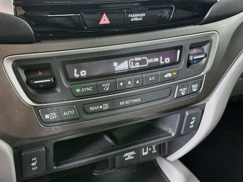 Used 2019 Honda Ridgeline RTL-T image 24