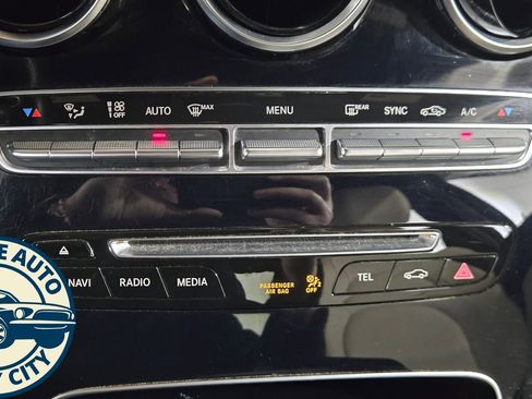 Used 2018 Mercedes-Benz C 300 4MATIC Sedan w/ Premium Package image 16