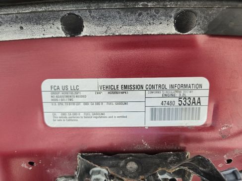 Used 2017 Jeep Cherokee Overland w/ Technology Group image 63