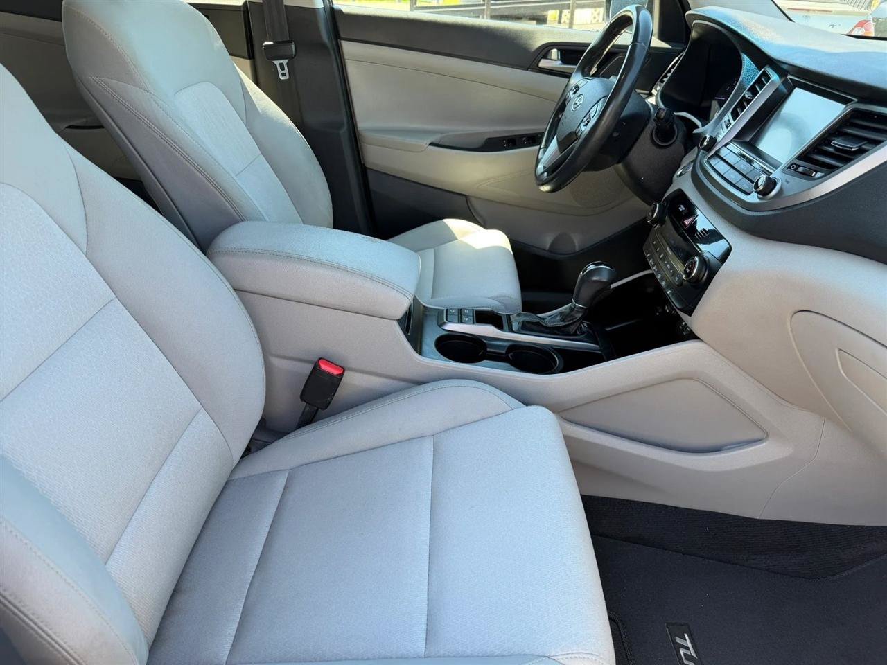 Used 2018 Hyundai Tucson Value FWD image 46
