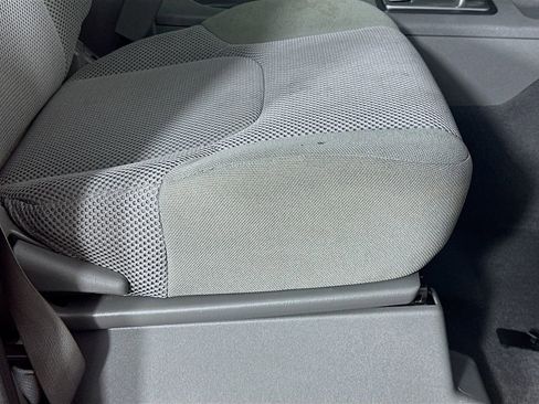 Used 2019 Nissan Frontier SV RWD image 24