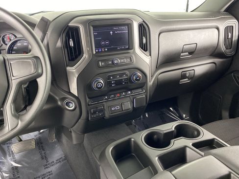 Used 2025 Chevrolet Silverado 2500 Custom w/ Custom Convenience Package AWD/4WD image 28