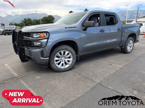 Used 2021 Chevrolet Silverado 1500 Custom w/ LPO, Dark Essentials Package AWD/4WD image 13