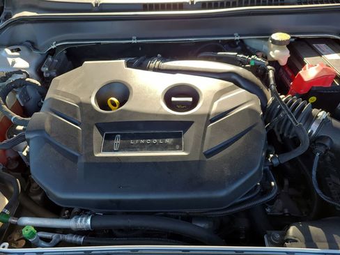 Used 2018 Lincoln MKZ Premiere image 17