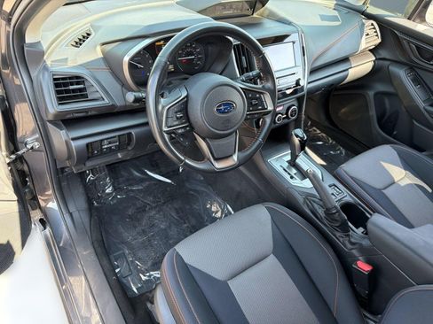 Used 2020 Subaru Crosstrek 2.0i Premium w/ Moonroof Package 2 AWD/4WD image 4