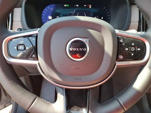 Used 2026 Volvo XC90 B6 Plus AWD/4WD image 14