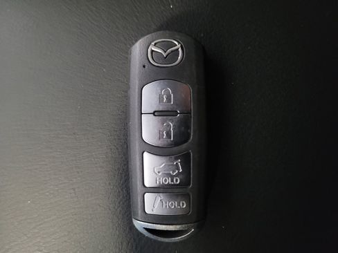 Used 2019 MAZDA CX-5 Touring FWD image 32