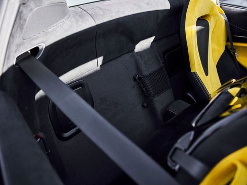 Used 2026 McLaren 750S Spider image 46