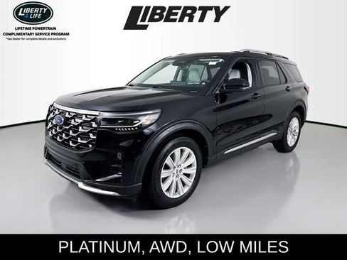 Used 2025 Ford Explorer Platinum w/ LUX Leather Package image 3