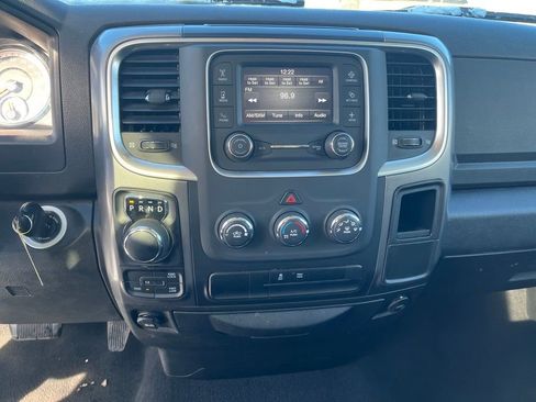 Used 2024 RAM 1500 Classic SLT image 22