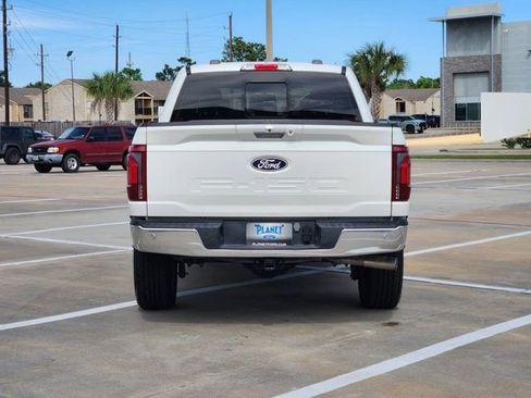 Used 2024 Ford F150 Lariat w/ FX4 Off-Road Package image 6