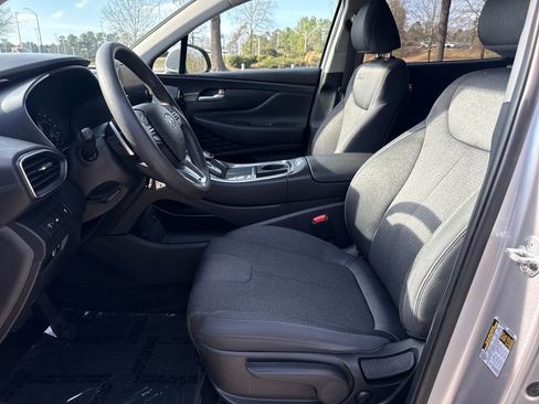 Used 2023 Hyundai Santa Fe SE image 13